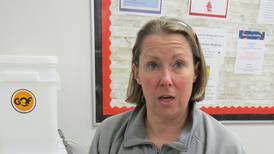 Amboy ag teacher hatching knowledge