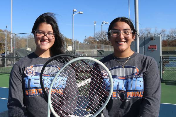 Ottawa’s Zulee Moreland and Yaquelin Hernandez-Solis are the 2025 Times Girls Tennis Players of the Year