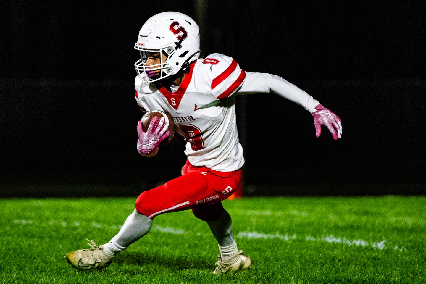 Streator's Layzeric Moton returns a punt during a game against Wilmington on Friday Oct. 10, 2025 at Wilmington High School