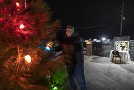Dixon tree-lighting ceremony at Veterans Memorial Park honors POW/MIAs