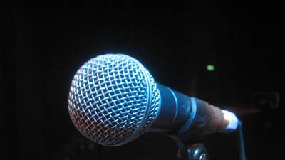 Comedian will perform at Clinton’s Wild Rose Casino & Hotel Feb. 28 