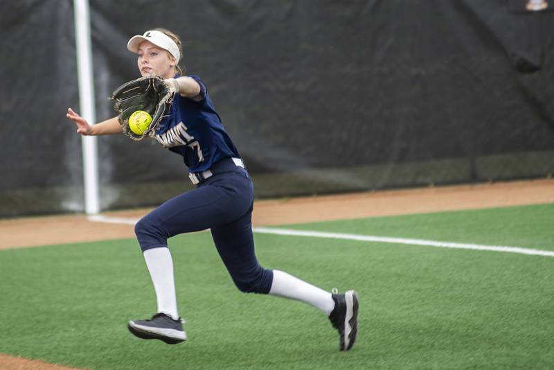 Lemont’s Nicole Pontrelli makes a running catch in foul territory against Antioch Friday, June 10, 2022 in the class 3A IHSA state softball semifinal game.