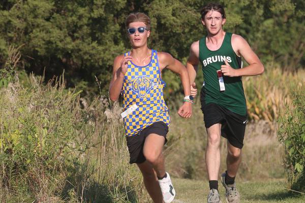 Somonauk/Leland, Princeton pairs take titles at Ottawa Nautical Mile Relays
