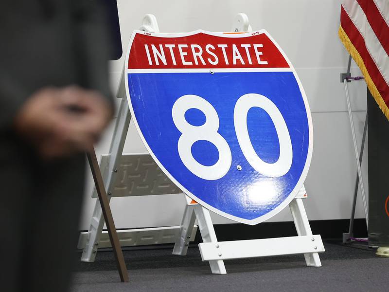 I-80 lane closures in Shorewood postponed