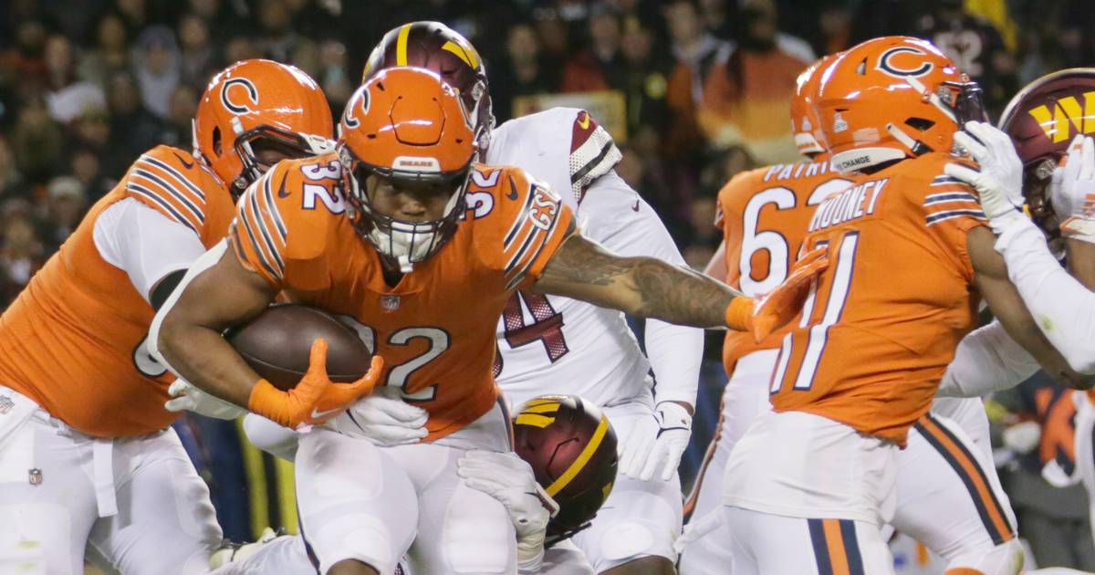 3 and Out Missed opportunities cost Chicago Bears in primetime loss to