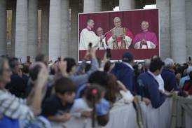 ‘He’s got the right heart’: McHenry County Catholics celebrate new, Chicago-born pope