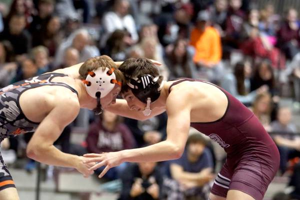 Lorenzo Massart, Prairie Ridge edge out McHenry for FVC win on senior night