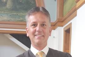 Robert Villa chosen as new Chief Judge for Kane County 16th Circuit