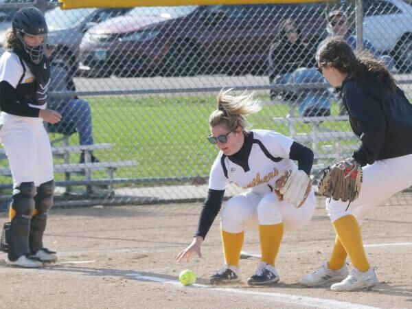 PC roundup: PC softball gains split with Henry