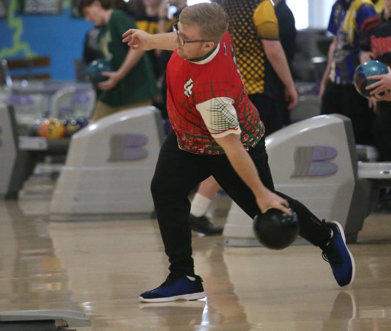 L-P's Aaron Siebert bowls in the Regional Bowling meet on Saturday, Jan. 14, 2023 at the Illinois Valley Super Bowl in Peru.