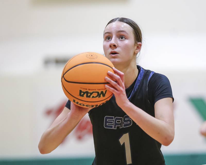 Oswego East's Aubrey Lamberti (1) shoots a free throw during their York Thanksgiving Tournament matchup between Oswego East at Downers Grove South Friday, Nov 20, 2025 in Elmhurst.