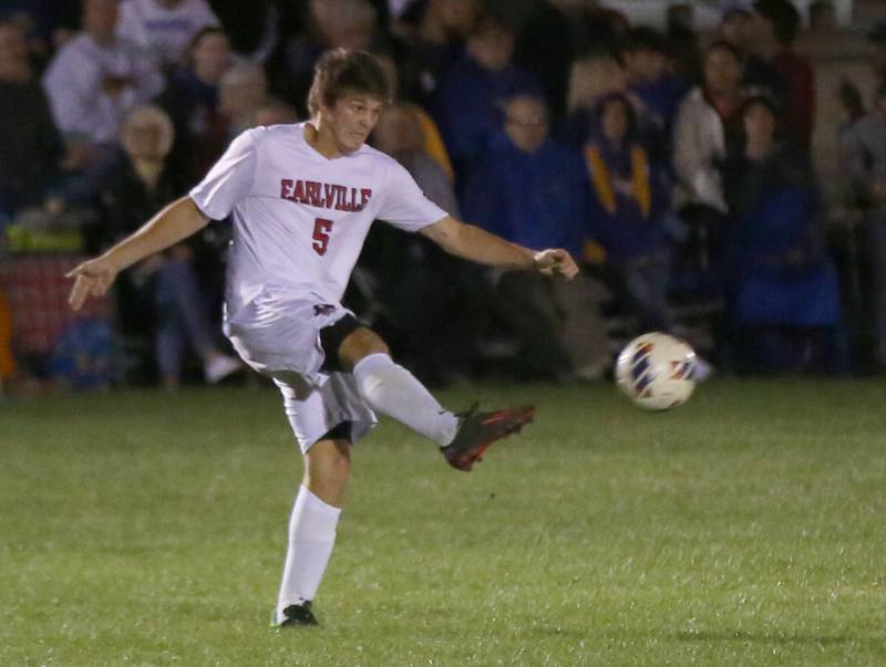 Earlville's Carlos Gonzales kicks the ball down the field against Somonauk in the Little Ten Conference championship game on Thursday, Oct. 5,  2023 at Hinckley High School.