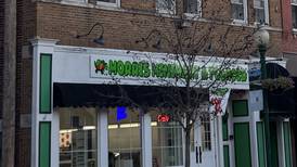 City of Morris revokes license of downtown convenience store selling vapes