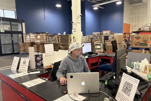 Martejo Discount reopens in Algonquin, but future still uncertain