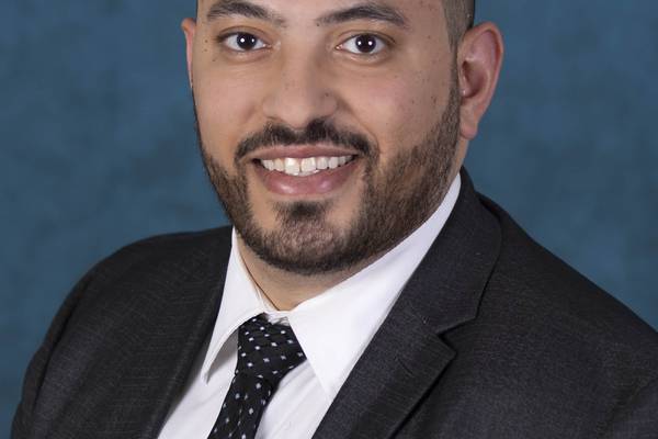 Morris Hospital orthopedic surgeon talks hip and knee pain at free YMCA program