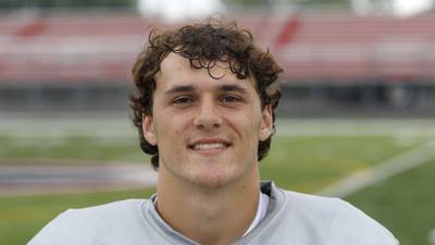 Luke Vanderwiel scores 4 TDs as Prairie Ridge keeps perfect season alive with win over McHenry