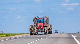 Kendall County sheriff urges drivers to use caution during harvest season