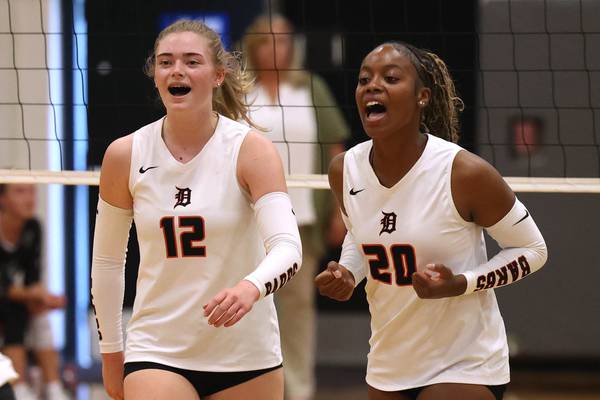 Issy Smith, DeKalb deliver on the serve to knock off Kaneland