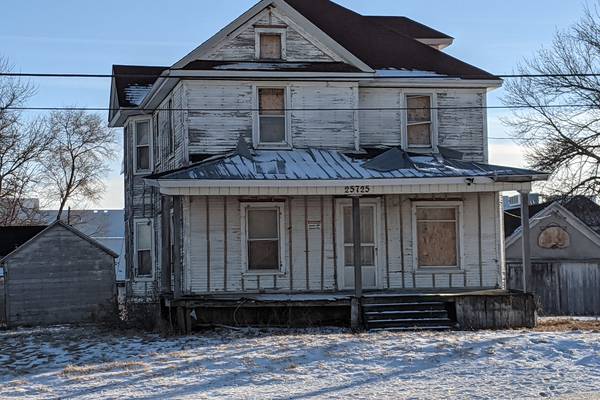 Blinking lights at Plainfield house not a SOS message: Will County Sheriff’s Office