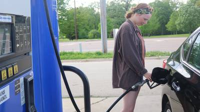Gas prices and frustrations on the rise ahead of holiday weekend in DeKalb