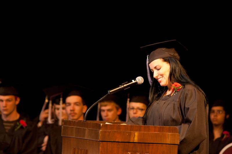 Taylor Richards speaks at Illinois Valley Community College’s 2011 GED graduation.
