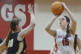 Pippa Dunnill helps shoot Herscher past Streator