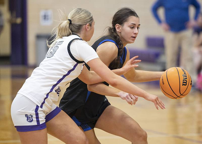 St. Francis’ Courtney Bridgeforth dribbles against Dixon’s Morgan Hargrave Saturday, Jan. 10, 2026.