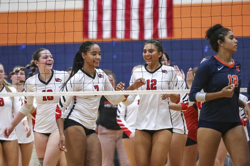Yorkville celebrates their win over Oswego in their volleyball match. Sept 23, 2025.
