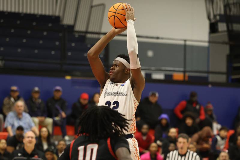Romeoville's Kayden Ellis puts up a shot against Bolingbrook on Tuesday, Dec. 2, 2025 in Romeoville.