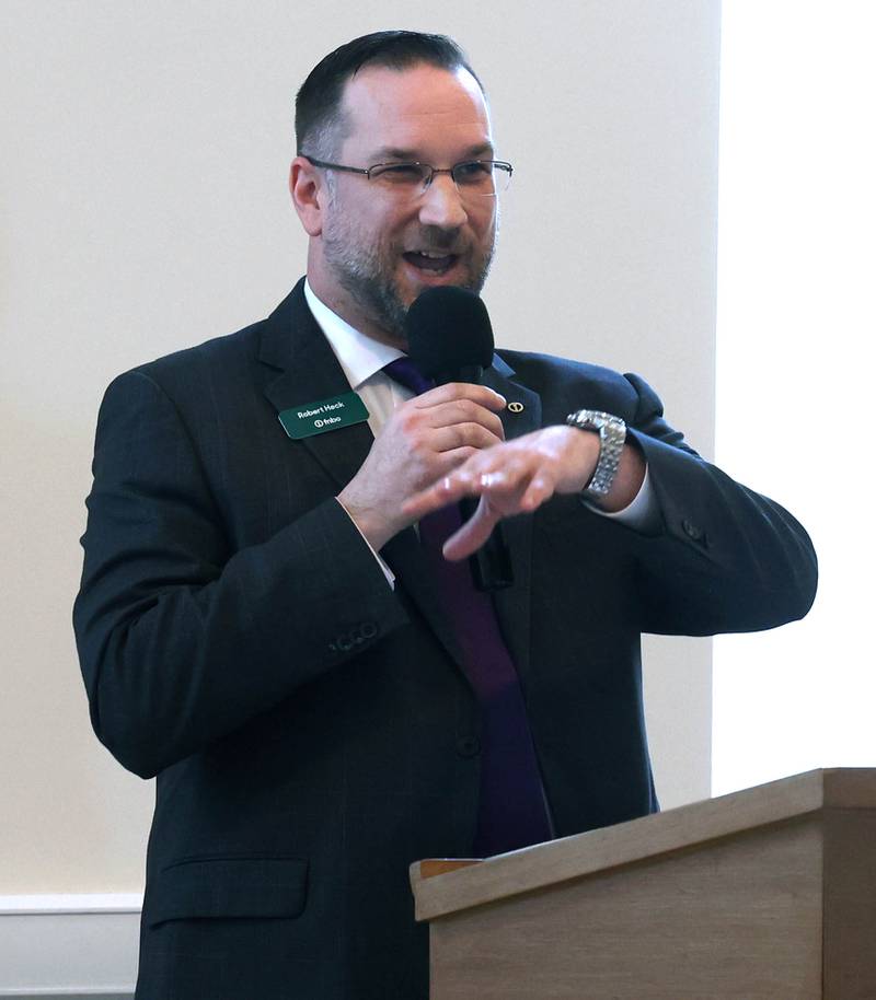 Robert Heck, past president of the Sycamore Chamber of Commerce, talks about the achievements by the chamber over the past year during the chamber’s annual meeting Thursday, March 6, 2025, at St. Mary's Catholic Church in Sycamore.