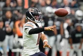 Analyzing how Bears’ Caleb Williams led a game-winning drive against the Raiders