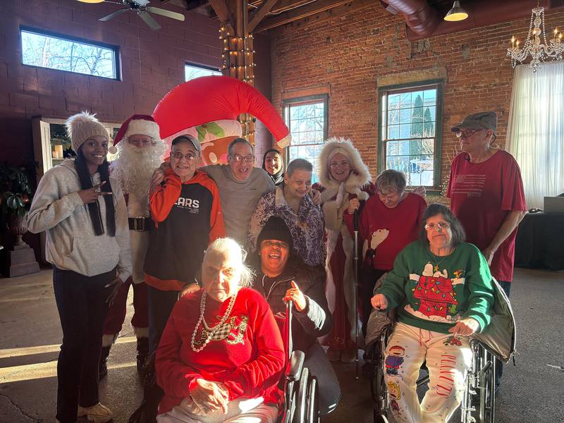 Opportunity House - Season of Giving = Supporting Opportunity, Strengthening Community