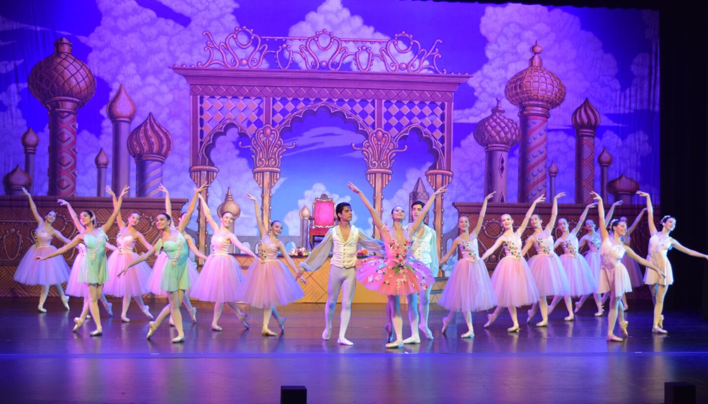 The Fox Valley Ballet's 10th-anniversary production of "The Nutcracker" will feature a cast of over 160 performers, new aerial effects and star-studded guest artists.