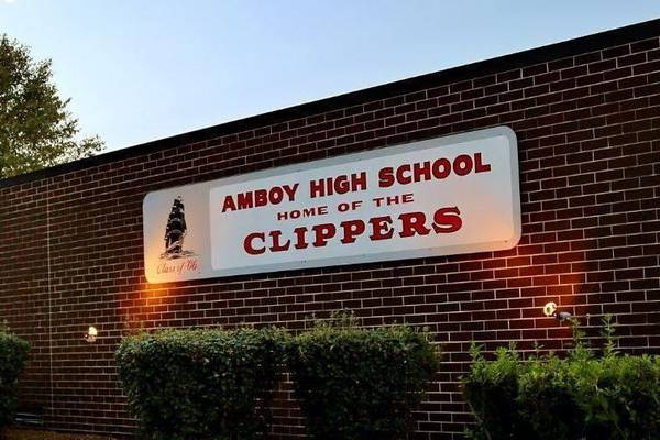 Amboy School Board hears first reading of 2026-27 school calendar