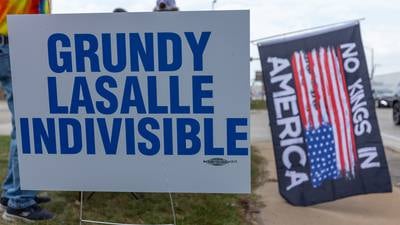 Photos: Hundreds rally in Morris for nationwide No Kings protest