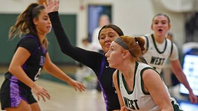 Sophia Evans provides two-way spark off the bench in Glenbard West’s win over Downers Grove North