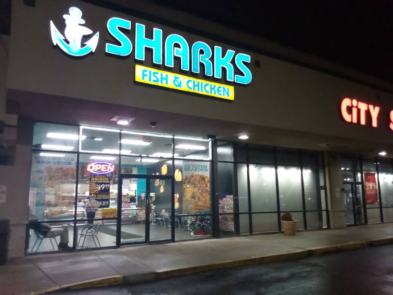 Sharks Chicken and Fish in the Hillcrest Shopping Center in Crest Hill as seen on Tuesday, Jan. 8, 2025.