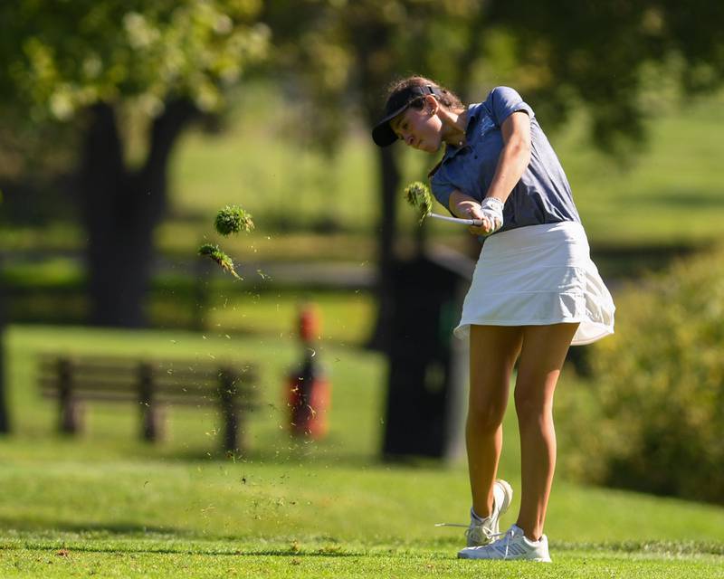 Samantha Rottinger of Lake Park tees off during the DuKane conference meet on Tuesday Sept. 23, 2025, held at Phillips golf course in Aurora.