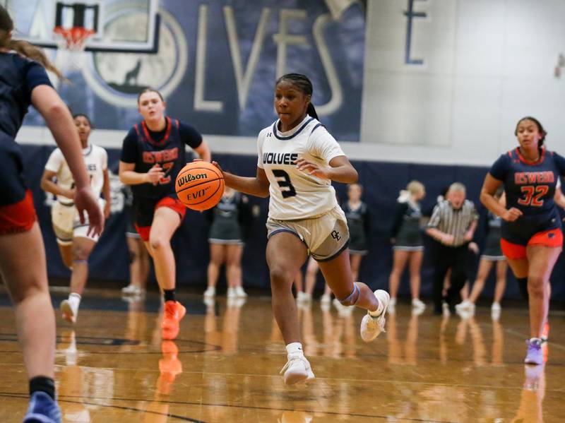 Oswego East's Avaya Kittling-Turner (3) races down the court during their basketball game between Oswego at Oswego East, Feb 10, 2026 in Oswego.
