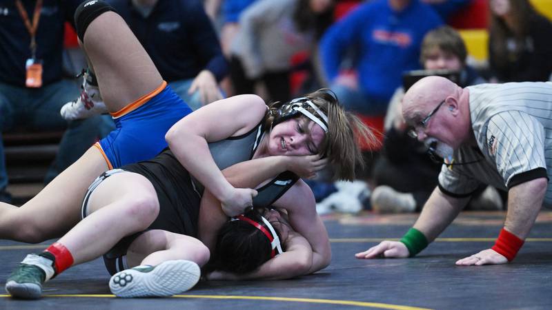 Record Newspapers girls wrestling preview capsules for the 2025-2026 season