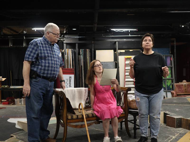 5 things to do in DeKalb County: Genoa Days, KVAL Northern Illinois Art Show and more