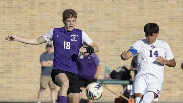 Genoa-Kingston cashes in on chances to defeat Dixon