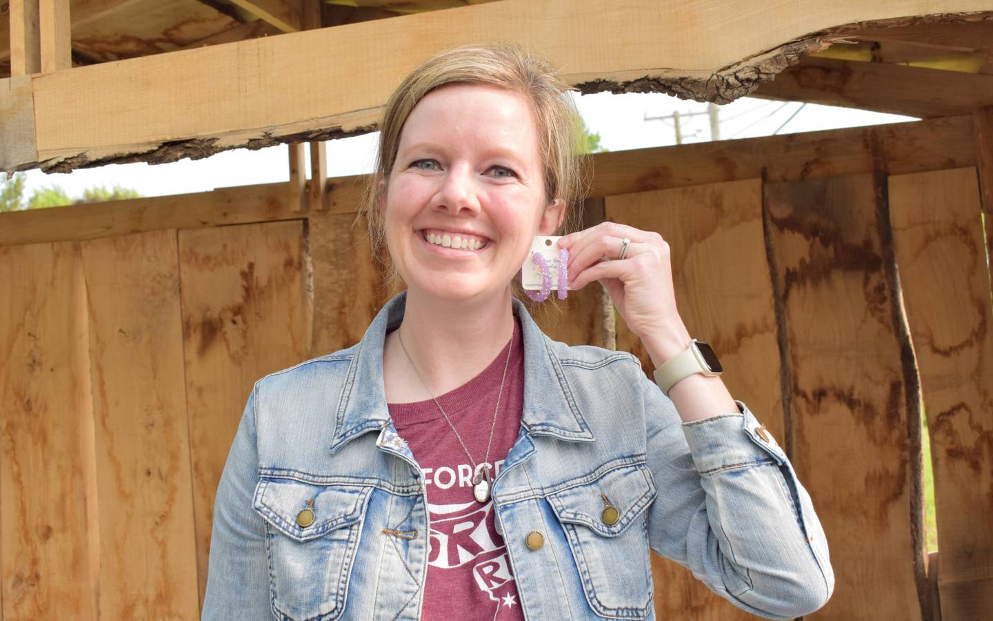 Harper Rose Jewelry: Rachel Meneghini -at Blackberry Lane Farmstand in Channahon in June 2025.