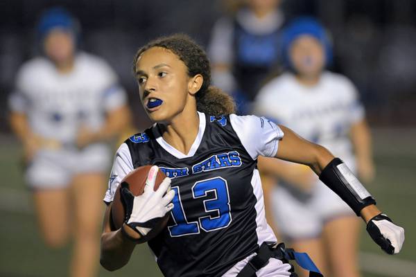 Alexzandria Richardson, St. Charles North run wild in big win over Wheaton North