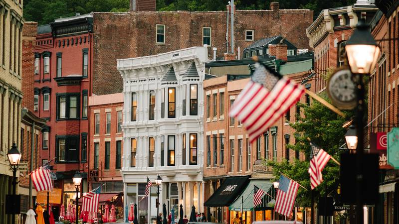 Fall foliage, historic charm: Visit Galena for a perfect fall getaway