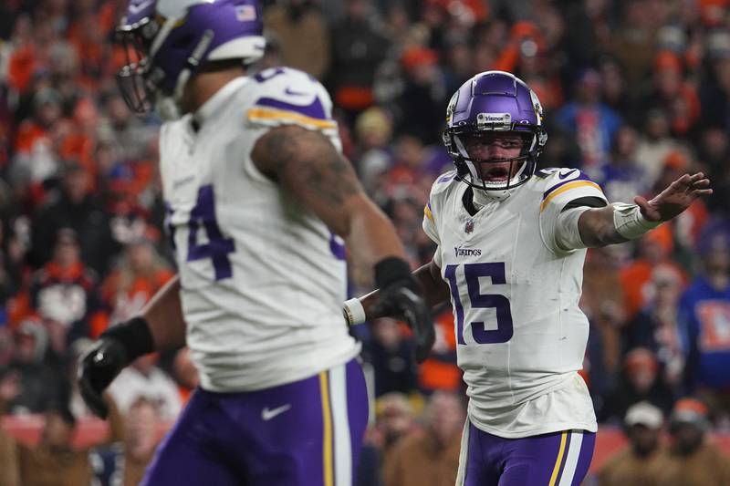 Minnesota Vikings quarterback Joshua Dobbs lines up against the Denver Broncos, Sunday November 19, 2023.