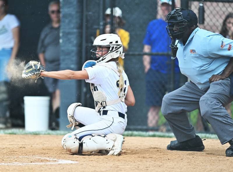 Lemont's Francesca Rita catches a pitch during the Lemont Class 3A sectional semifinal game against Joliet Catholic on Wednesday, May. 31, 2023, at Lemont.
