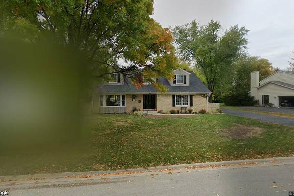 Sale closed in Hinsdale: $951,500 for a five-bedroom house