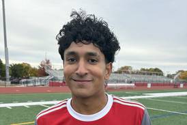Naperville Central breaks tie with second-half goal, beats Oswego for regional title.
