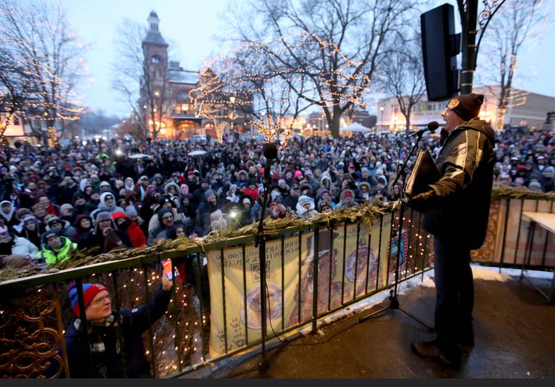 Stephen Tobolowsky who played "Ned Ryerson" in the movie "Groundhog Day" that was filmed in Woodstock, speaks to the crowd on Monday, Feb. 2, 2026, during the annual Groundhog Day Prognostication in the Woodstock Square.